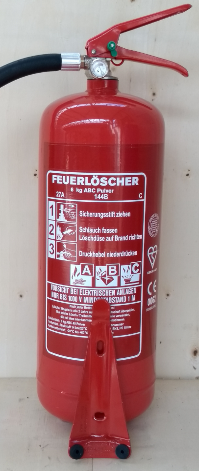 NEU OVP 6 kg Pulver Feuerloescher auch für Deutschland DIN EN3 GS Manom Wandh 